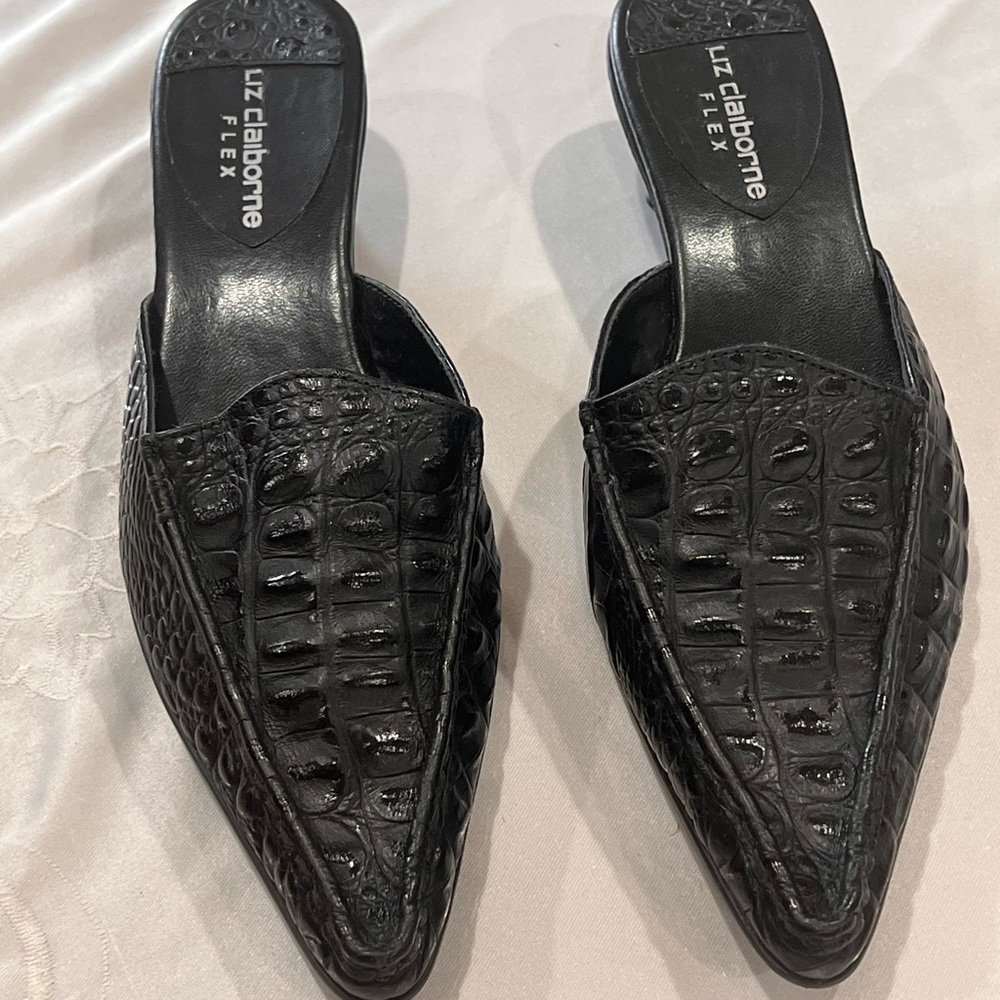 Liz Claiborne Black Croc-Patterned Mules